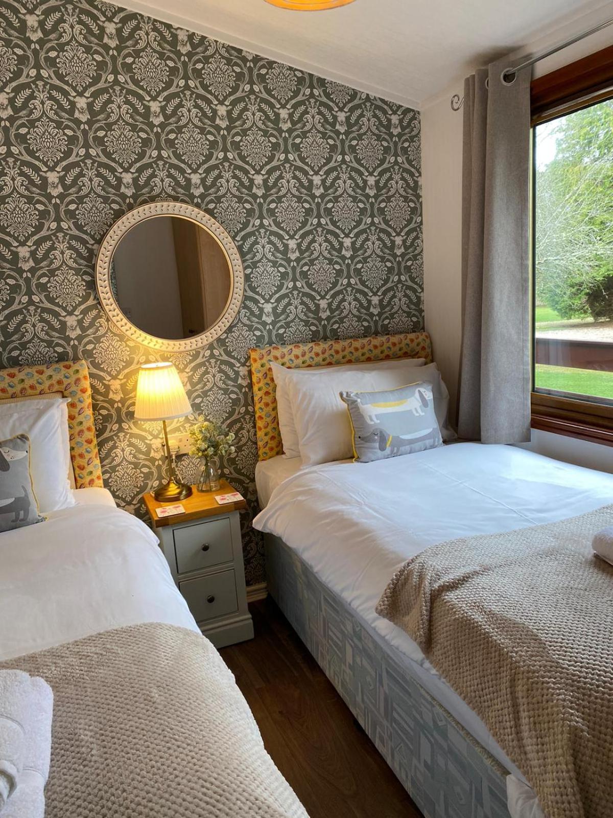 Walled Garden Lodges Loch Lomond Balloch Dış mekan fotoğraf