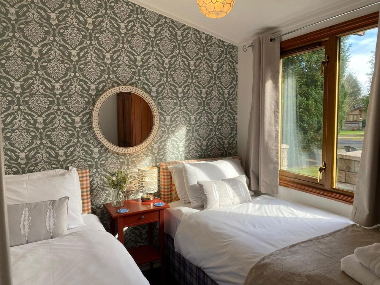 Walled Garden Lodges Loch Lomond Balloch Dış mekan fotoğraf